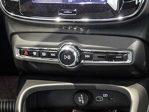 Volvo  Single Motor Extended Range Plus StandHZG Panorama digitales Cockpit Soundsystem