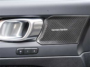 Volvo  Ultimate Dark B4 StandHZG Memory Sitze Soundsystem HarmanKardon digitales Cockpi